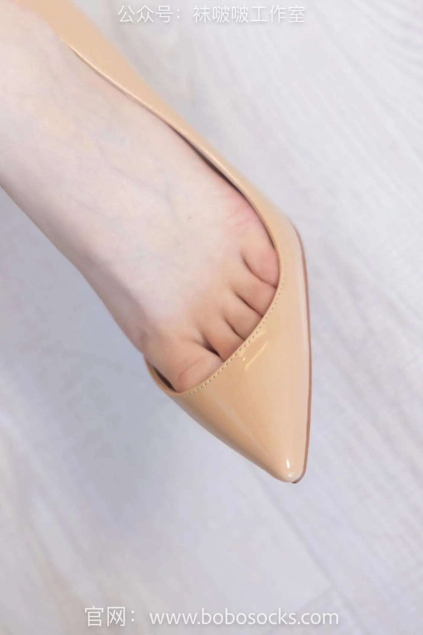 [BoBoSocks袜啵啵]NO.119 苏苏-高跟鞋、高跟凉鞋、肉丝、裸足 [138P]插图3